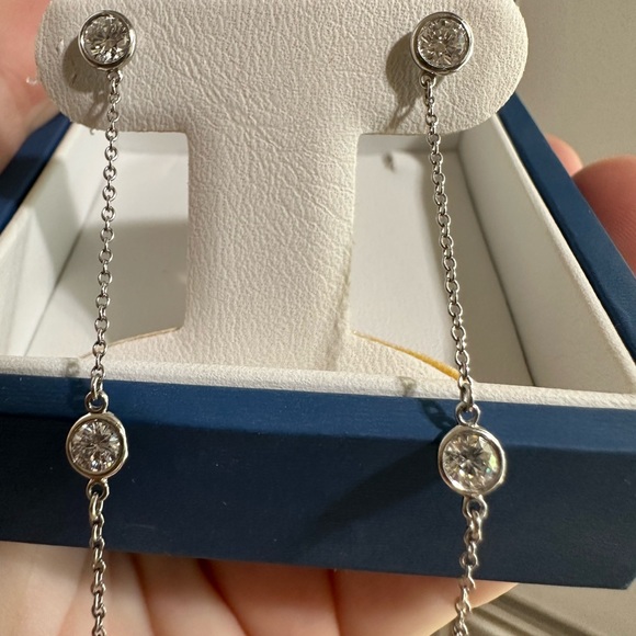 Tiffany & Co .30tcw in Platinum (PT950) Diamond by the Yard Like NEW! - Picture 12 of 16